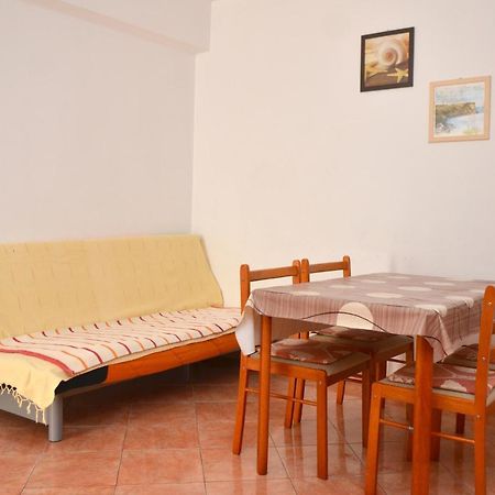 Apartments By The Sea Gradac, Makarska - 13681 Exterior foto
