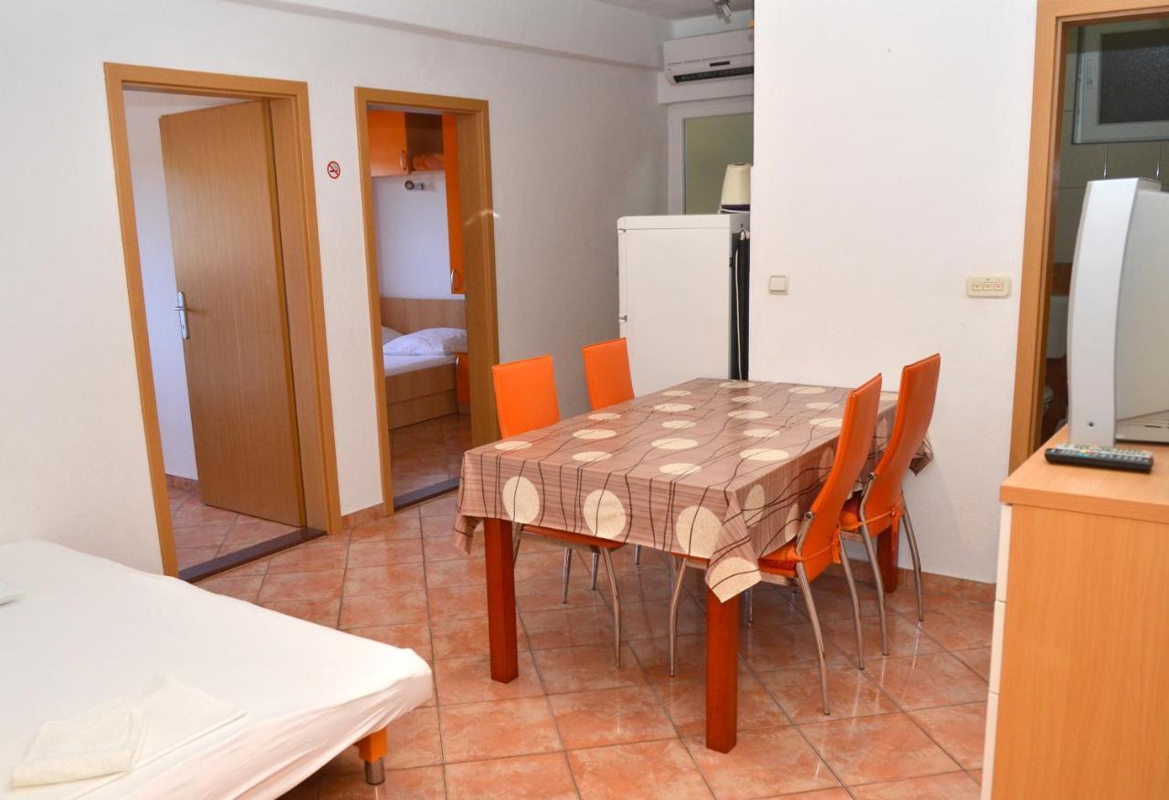 Apartments By The Sea Gradac, Makarska - 13681 Exterior foto